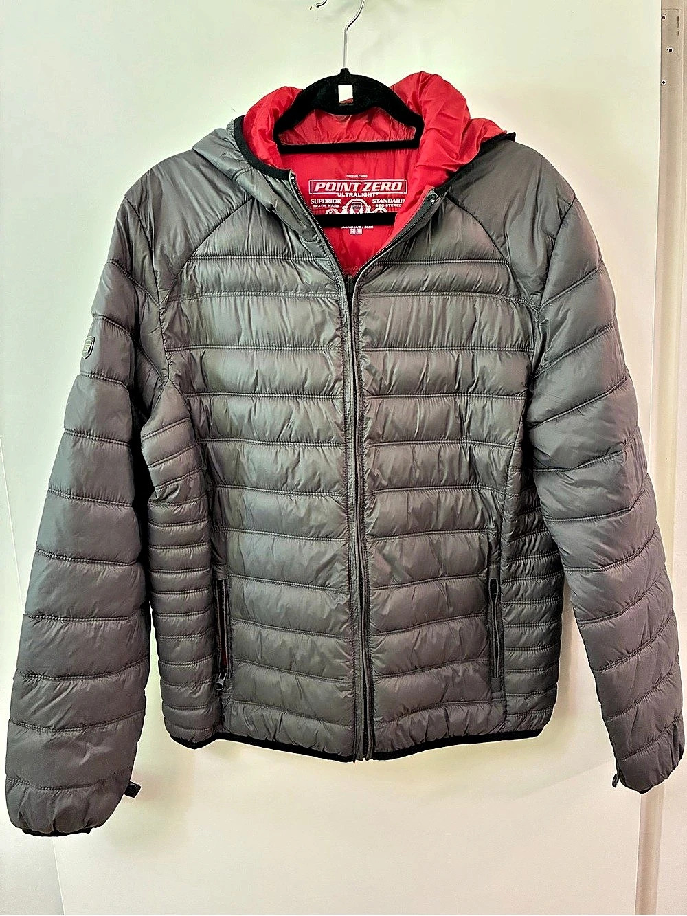 Point Zero Ultralight Hooded Puffer Jacket Gray & Red Medium